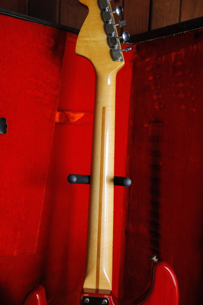 Fender International Series Stratocaster Cherry Burst 1981 Vintage Guitar Pre-Owned