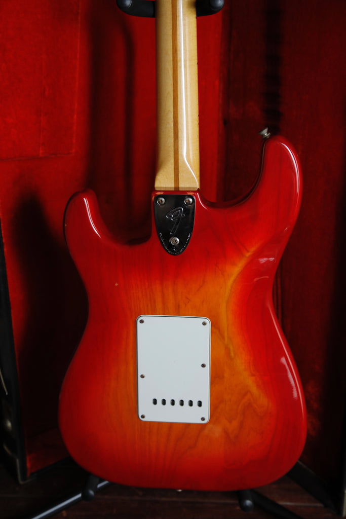 Fender International Series Stratocaster Cherry Burst 1981 Vintage Guitar Pre-Owned