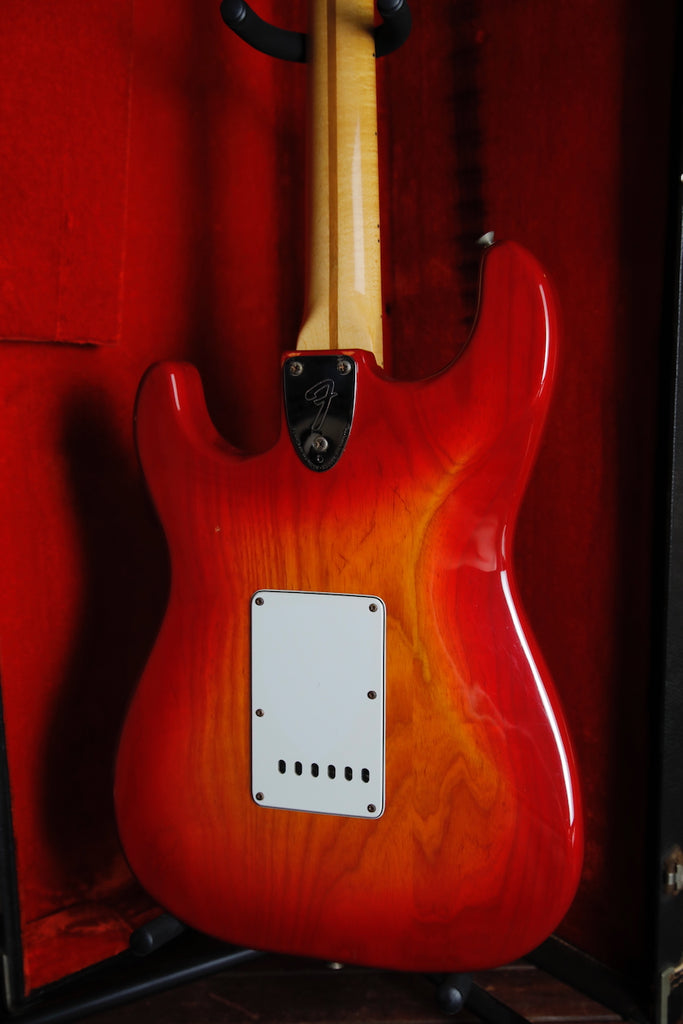 Fender International Series Stratocaster Cherry Burst 1981 Vintage Guitar Pre-Owned