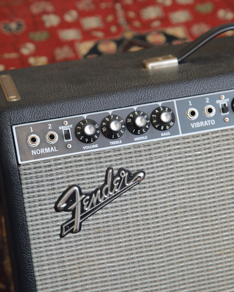 Fender '65 Twin Reverb 2x12" Valve Guitar Amplifier Combo Pre-Owned