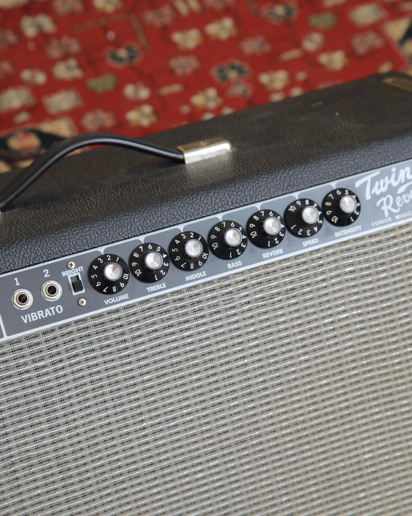 Fender '65 Twin Reverb 2x12" Valve Guitar Amplifier Combo Pre-Owned