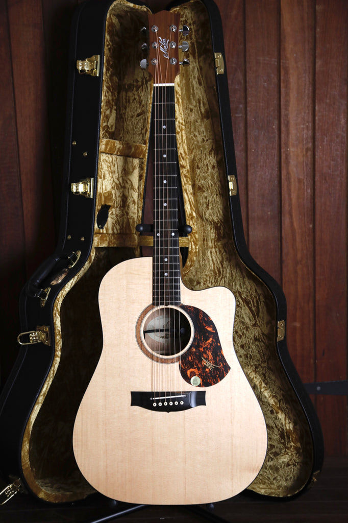Maton SRS70C Solid Road Series Blackwood Guitar
