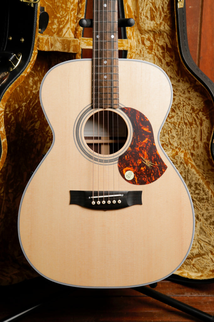 Maton ER90 Traditional Acoustic-Electric Guitar