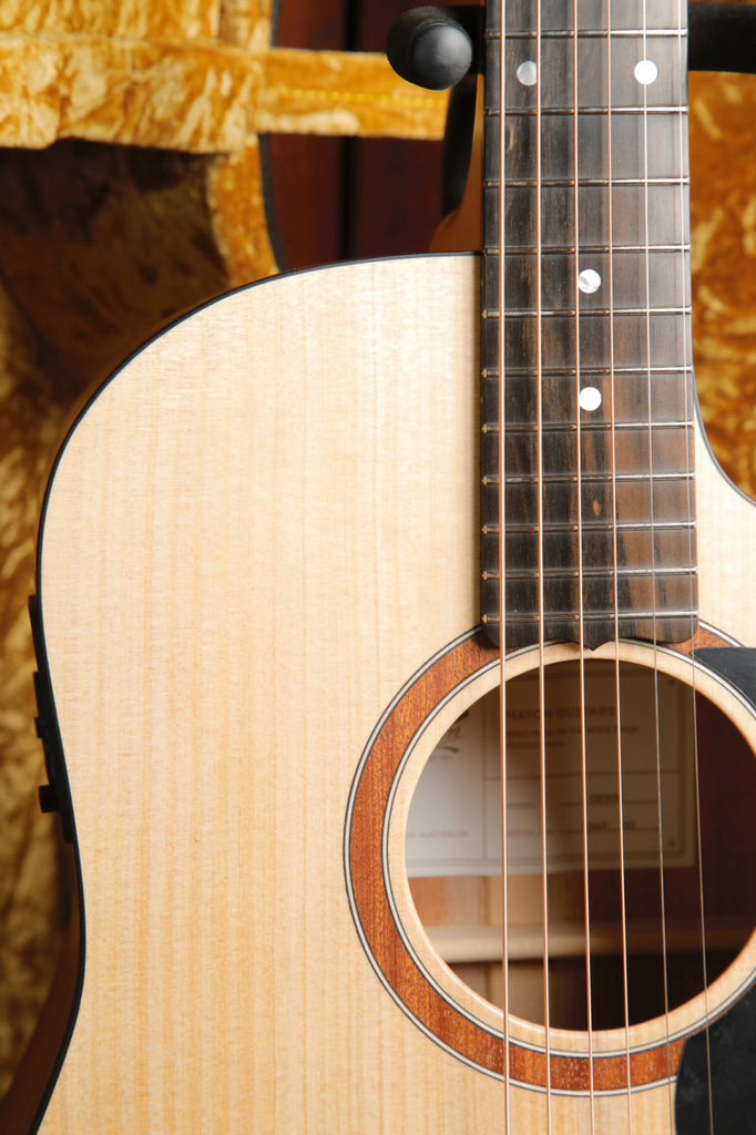 Maton SRS60C Dreadnought Cutaway Acoustic-Electric Guitar