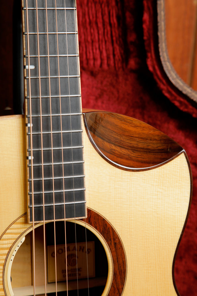 Gomans 000-S23HC Acoustic Electric Guitar Pre-Owned