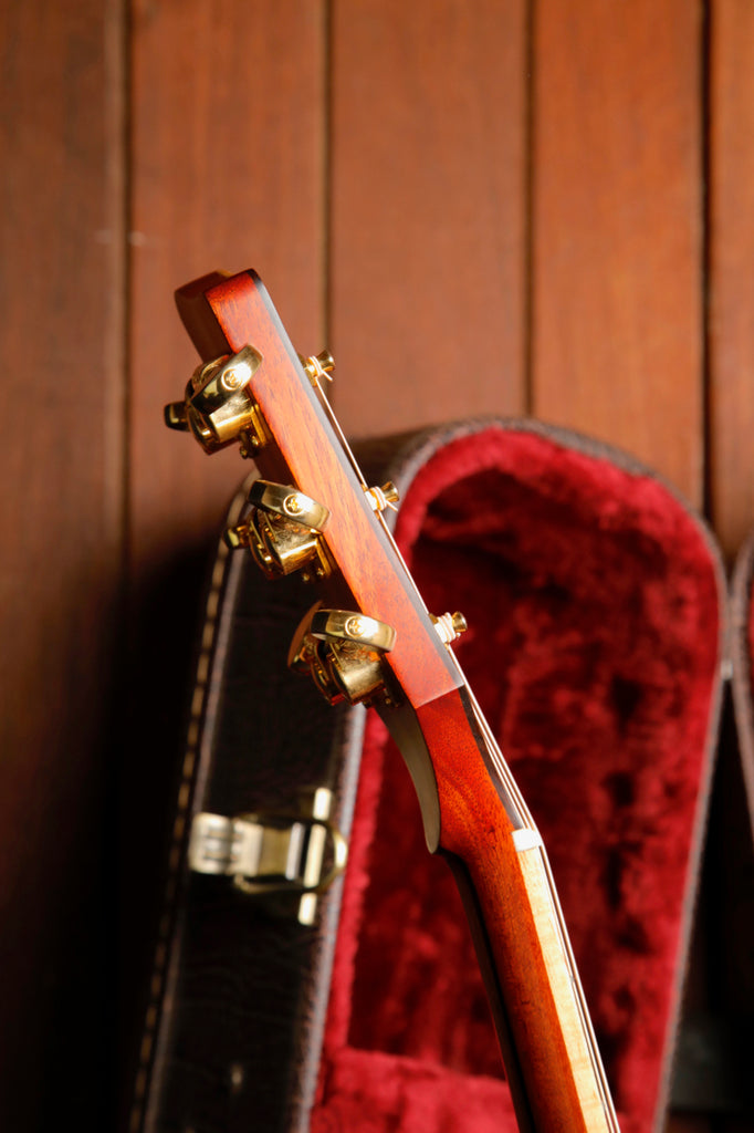 Gomans 000-S23HC Acoustic Electric Guitar Pre-Owned