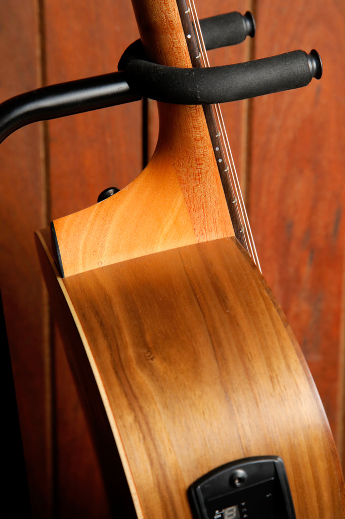 Taylor Academy 22e Layered Walnut Acoustic-Electric Guitar