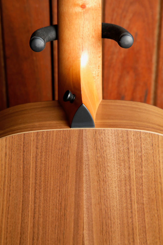Taylor Academy 22e Layered Walnut Acoustic-Electric Guitar