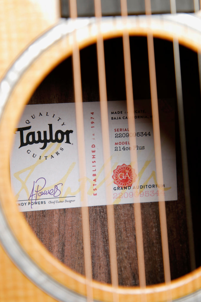 Taylor 214ce Plus Grand Auditorium Acoustic-Electric Guitar