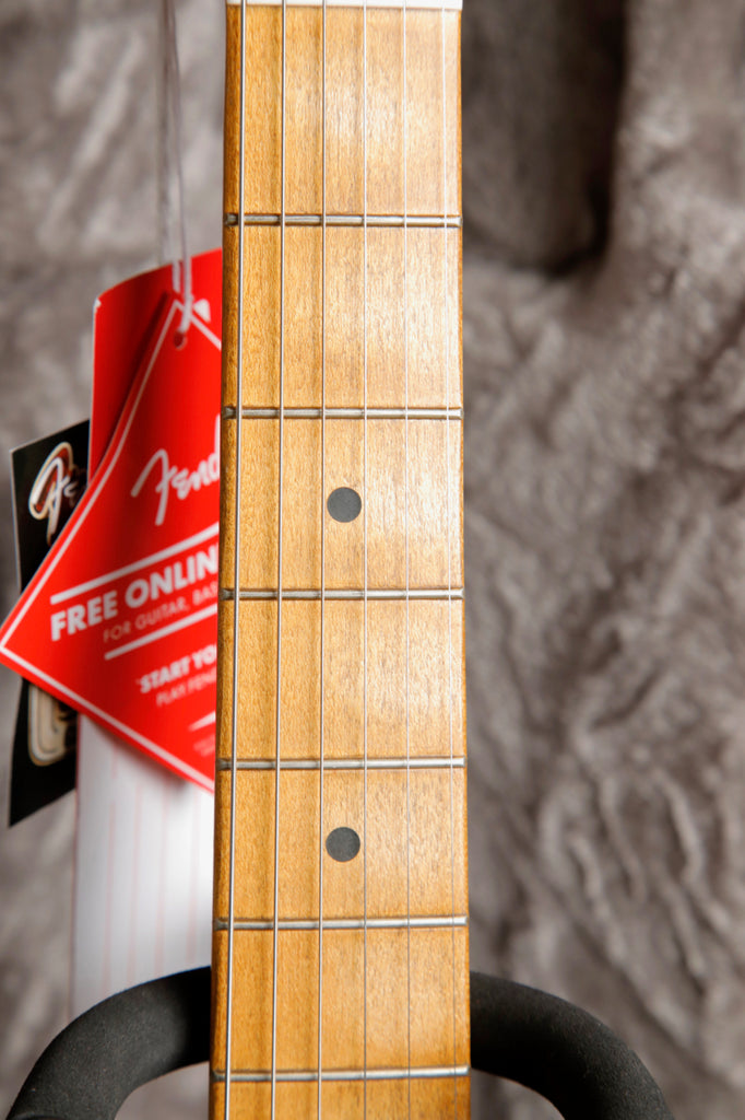 Fender Limited Edition Vintera II Road Worn '60s Stratocaster Black