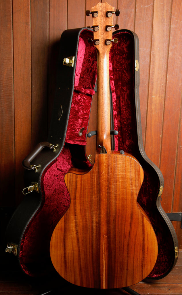 Taylor 724ce Hawaiian KoaAcoustic-Electric Guitar