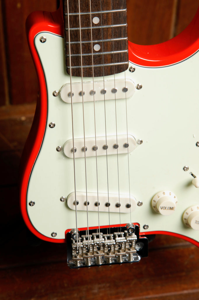 Traveler Guitar Travelcaster Deluxe Fiesta Red