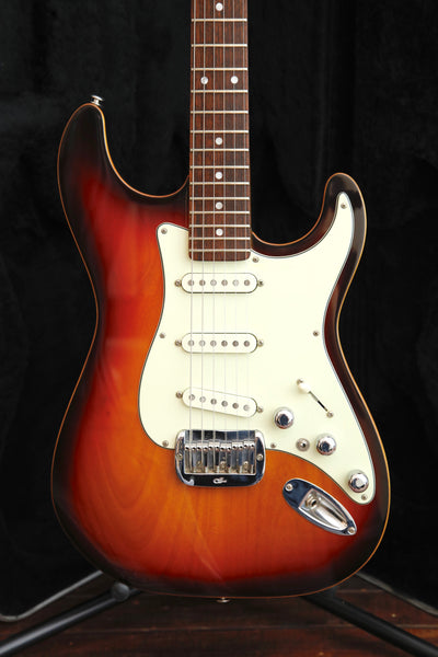 G&L S-500 Sunburst Electric Guitar Made in USA Pre-Owned