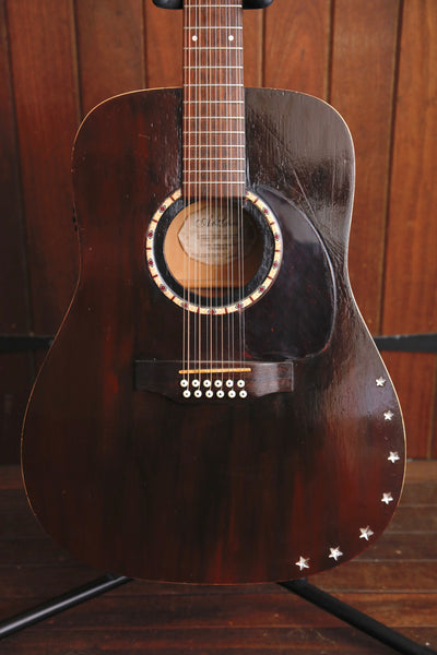 Art & Lutherie 12 Cedar Antique Burst 12-String Acoustic-Electric Guitar Pre-Owned