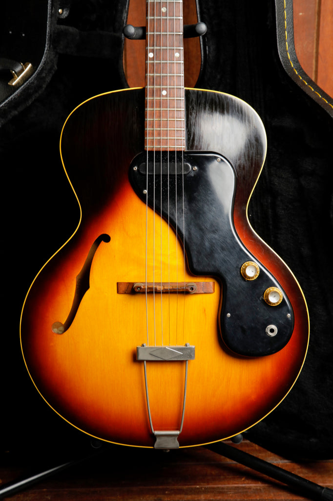 Gibson 1965 ES-120T Hollowbody Sunburst Electric Guitar Pre-Owned