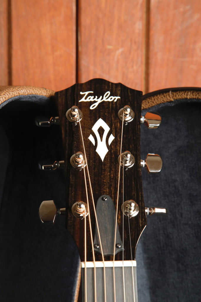 Taylor Gold Label 717e Sitka Spruce & Indian Rosewood Acoustic-Electric Guitar