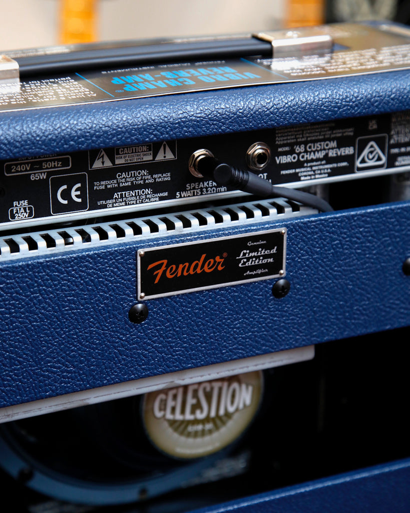 Fender '68 Custom Vibro Champ Reverb FSR Navy Blue Amplifier