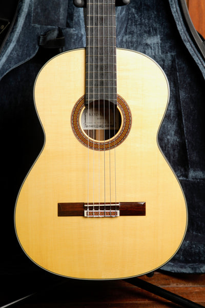 Kodaira Artist AST 100 Classical Guitar Made in Japan Pre-Owned