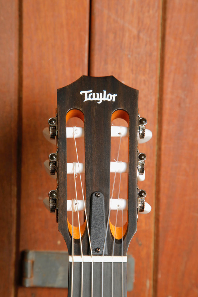 Taylor 112ce-N Acoustic-Electric Nylon Guitar