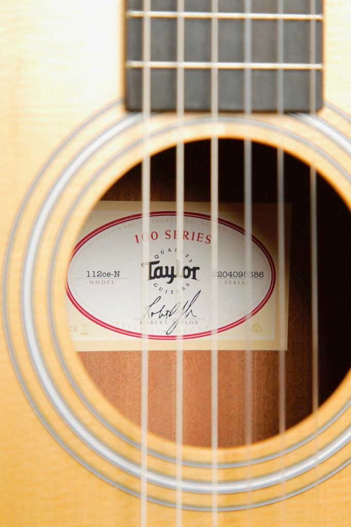 Taylor 112ce-N Acoustic-Electric Nylon Guitar