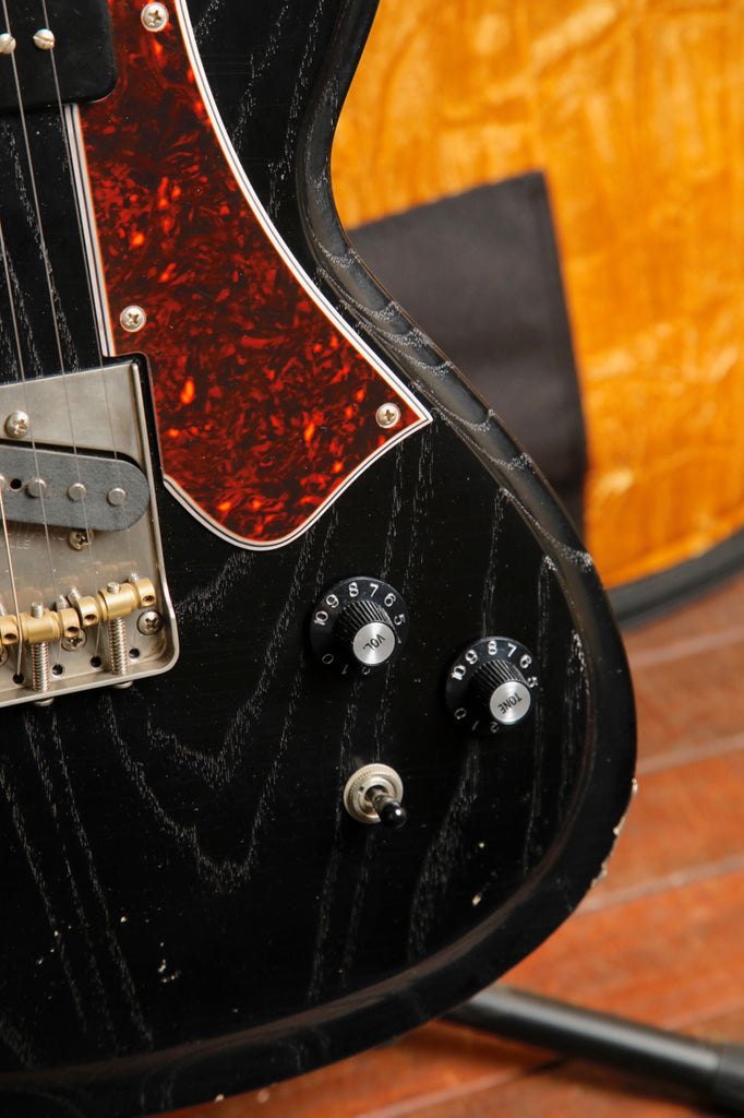 Novo Solus F2 Bull Black Electric Guitar