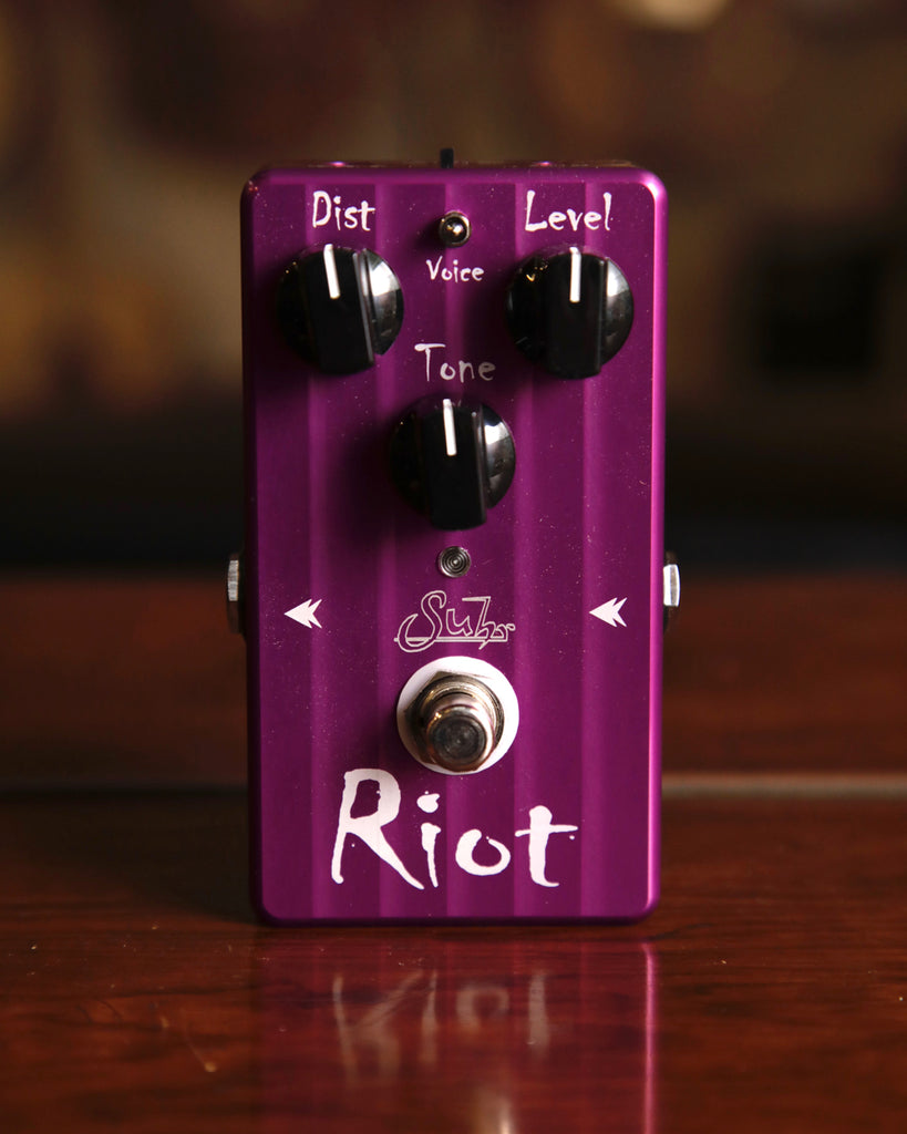 Effects Layout Suhr Riot Suhr Riot Distortion Pedal | The Rock Inn | The Rock Inn