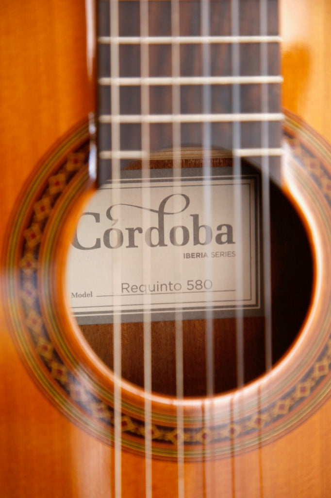 Cordoba Requinto 580 Solid Top 1/2 Size Classical Guitar Pre-Owned