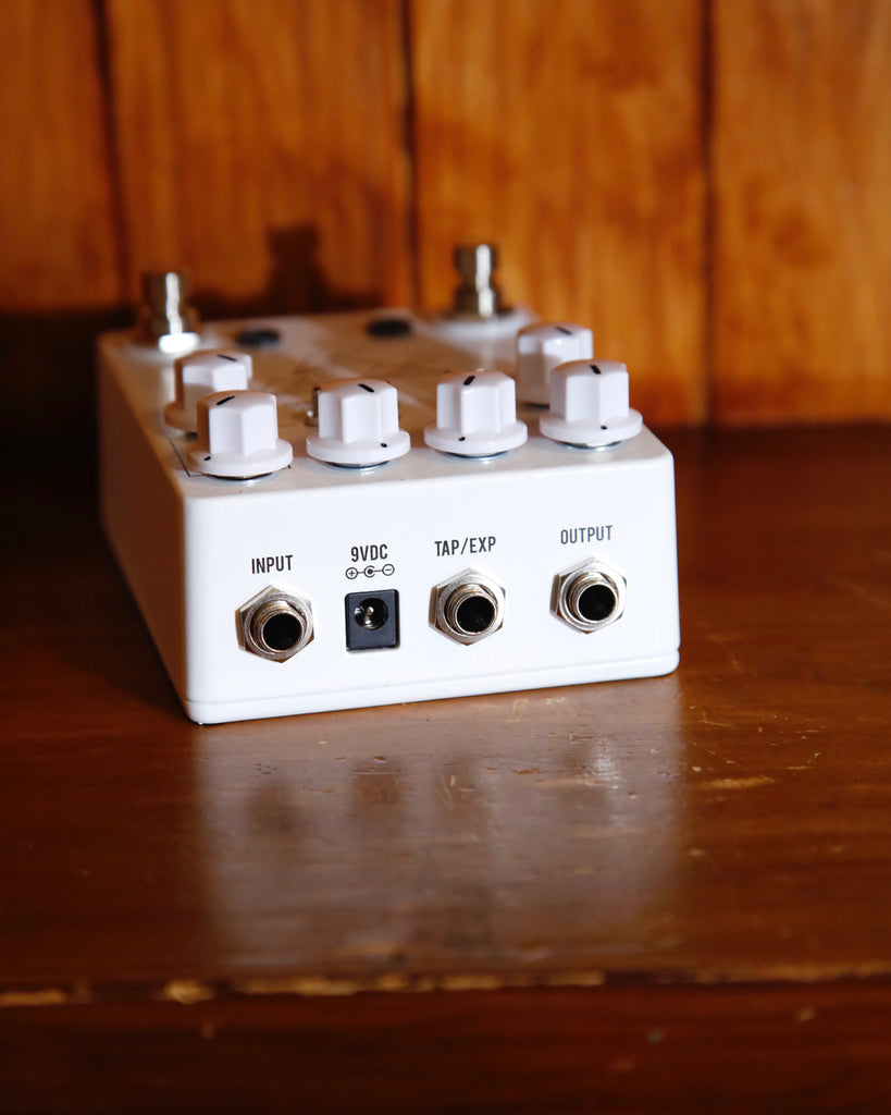 JHS Flight Delay White Pedal