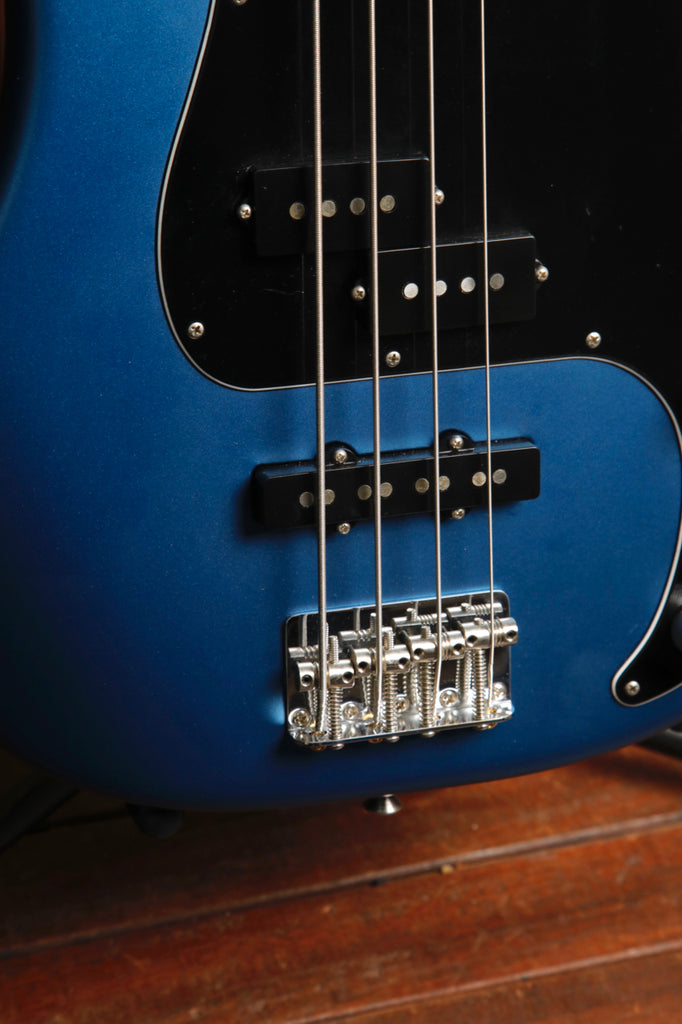 Fender American Performer Precision Bass Satin Lake Placid Blue 2018 Pre-Owned
