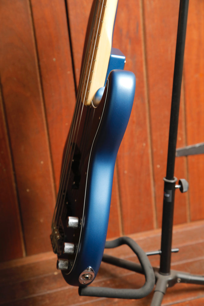 Fender American Performer Precision Bass Satin Lake Placid Blue 2018 Pre-Owned