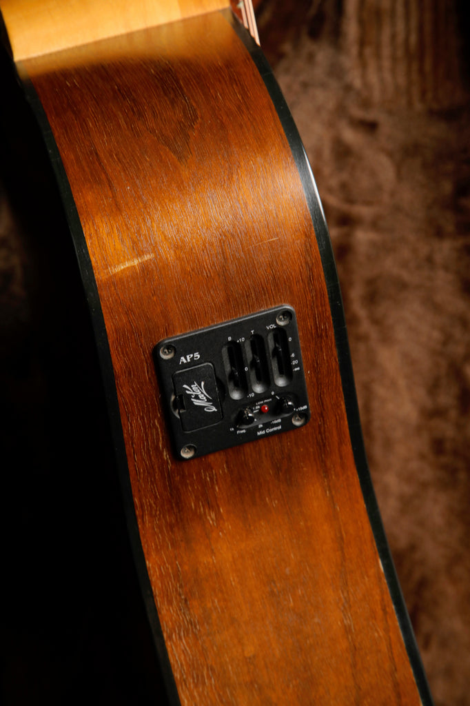 Maton EM325C Acoustic-Electric Guitar Pre-Owned