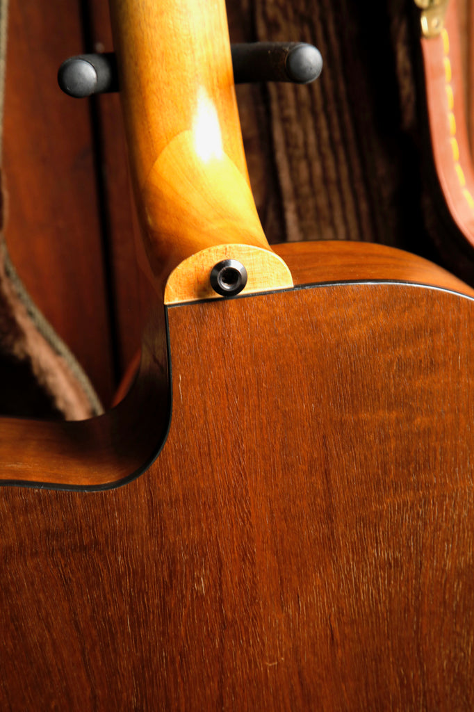 Maton EM325C Acoustic-Electric Guitar Pre-Owned