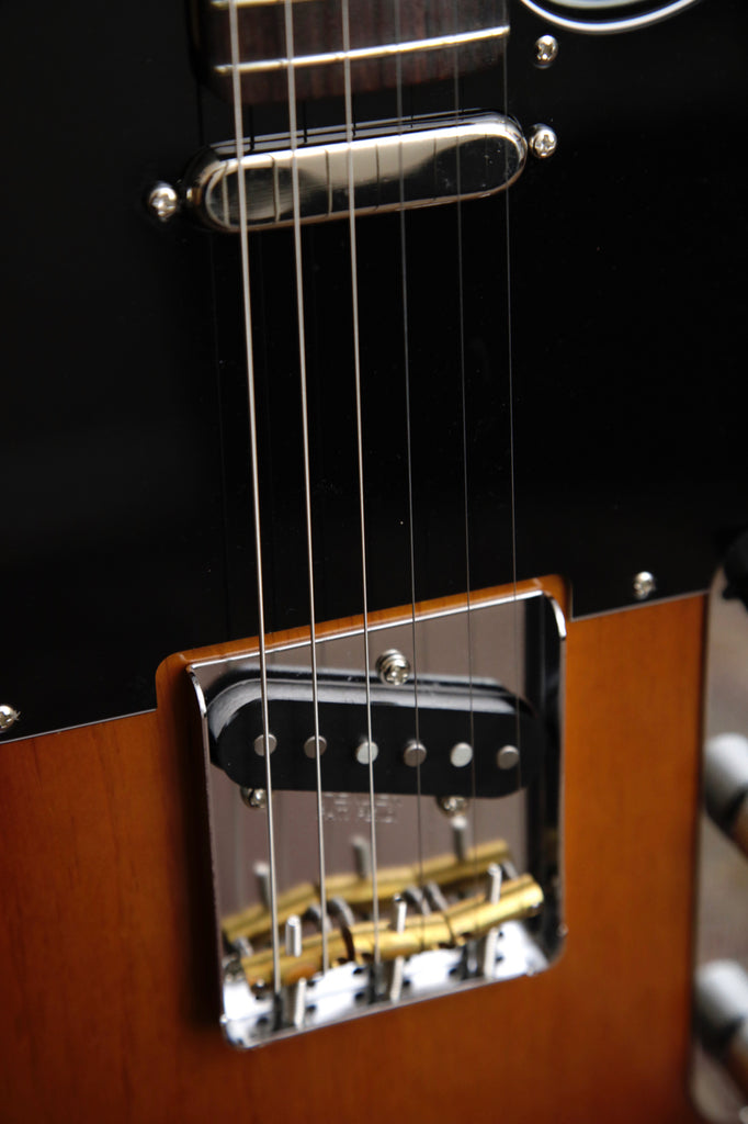 Fender Hybrid II Telecaster Guitar Made in Japan Sunburst
