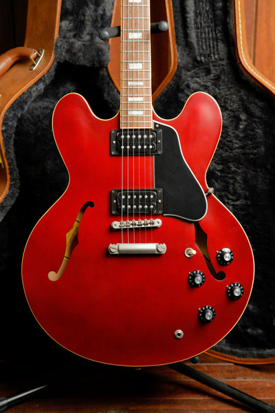 Gibson ES-335 Satin Cherry Semi-Hollow Electric Guitar 2019 Pre-Owned
