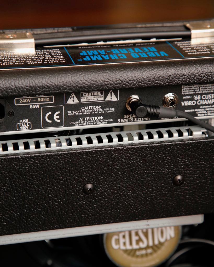 Fender '68 Custom Vibro Champ Reverb Guitar Combo Amplifier Pre-Owned