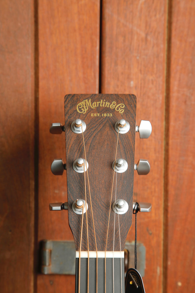 Martin 000C-JRE Junior Cutaway Acoustic Electric Guitar Pre-Owned