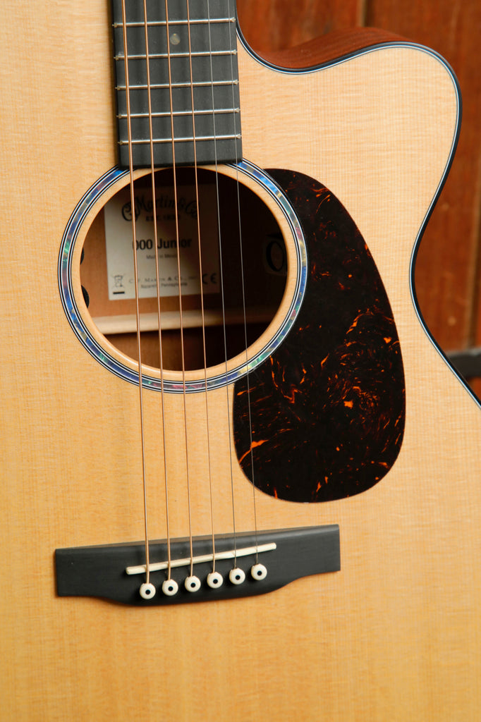 Martin 000C-JRE Junior Cutaway Acoustic Electric Guitar Pre-Owned