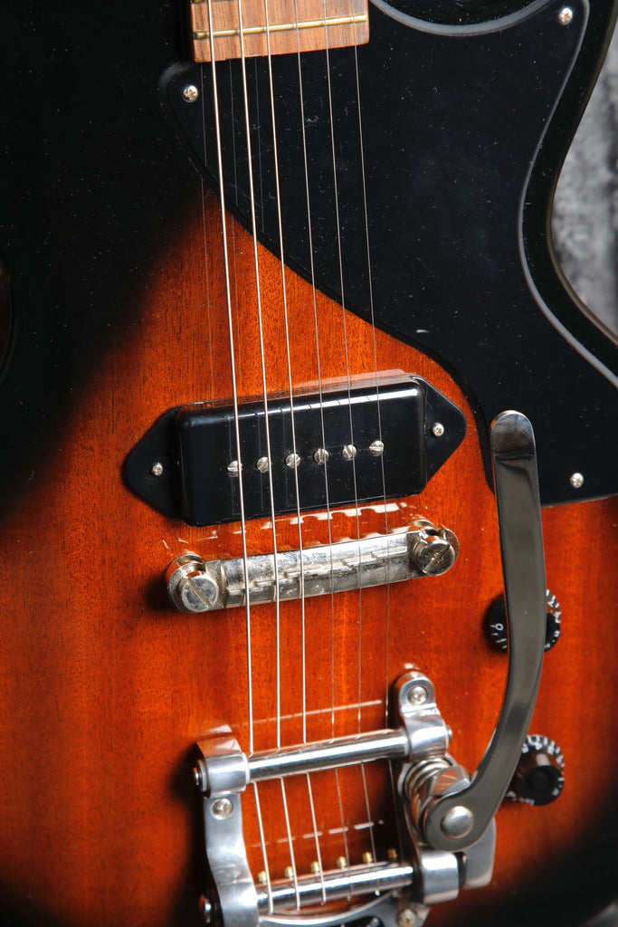 Epiphone Les Paul Junior Vintage Sunburst w/Bigsby & Case Pre-Owned
