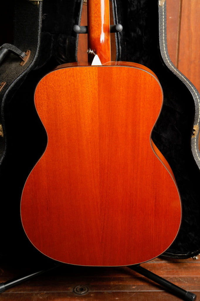 Larrivée OM-05 Spruce/Mahogany Acoustic-Electric Guitar 1996 Pre-Owned
