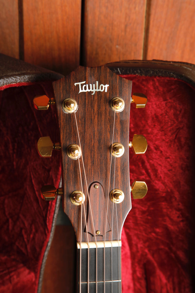Taylor 710ce Rosewood Dreadnought Acoustic-Electric Guitar 2007 Pre-Owned