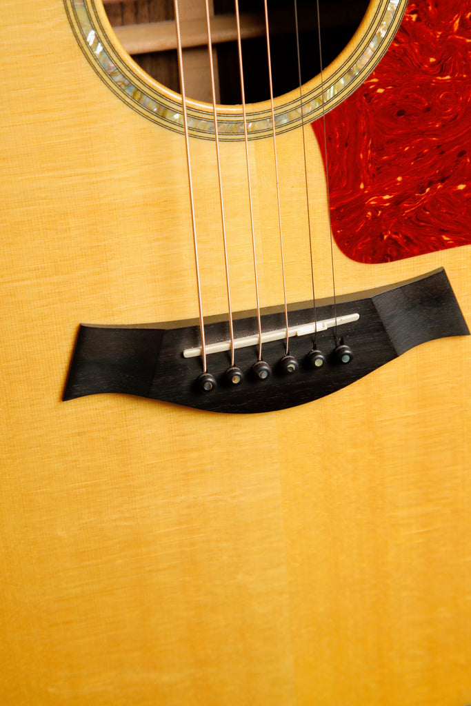 Taylor 710ce Rosewood Dreadnought Acoustic-Electric Guitar 2007 Pre-Owned