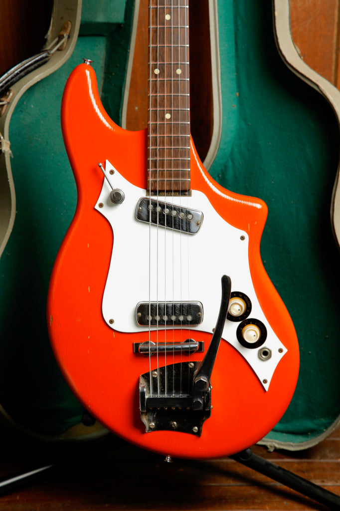 Maton Flamingo 555 Flamingo Red Electric Guitar Vintage 1963 Pre-Owned