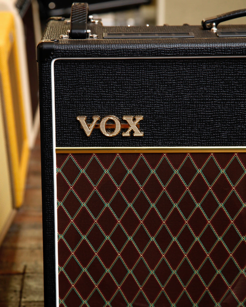 Vox AC30C2 30-Watt 2x12" Valve Combo Guitar Amplifier Pre-Owned