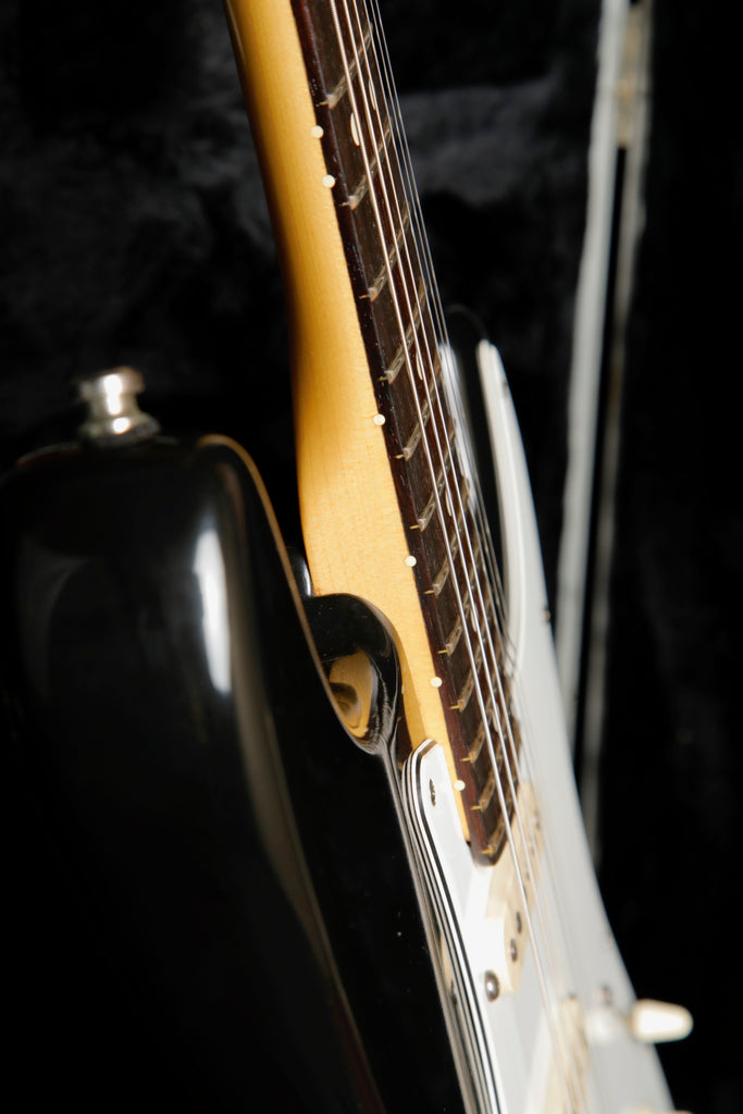 Fender American Standard Stratocaster Black Electric Guitar 1999 Pre-Owned