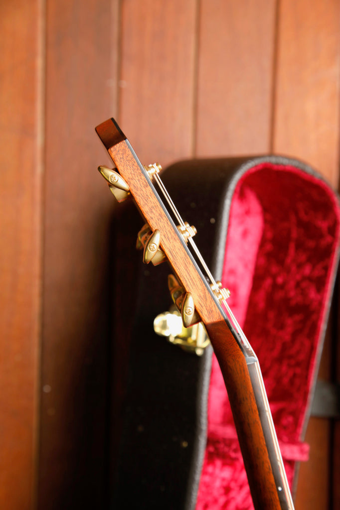 Taylor Builder's Edition 814ce Acoustic-Electric Guitar
