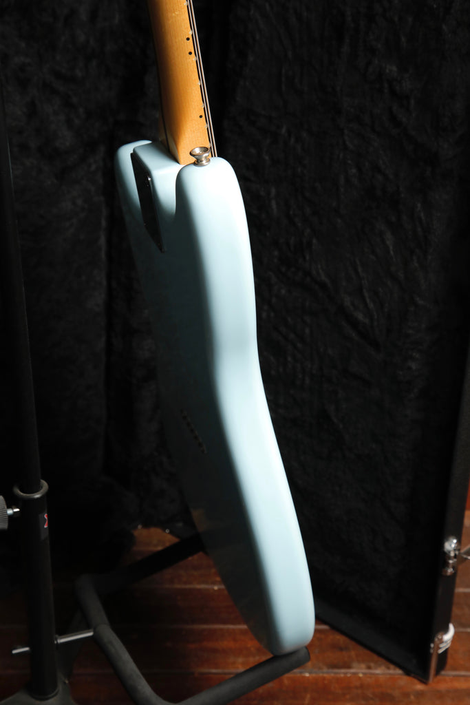 Fender Player Mustang Sonic Blue Maple Electric Guitar 2021 Pre-Owned