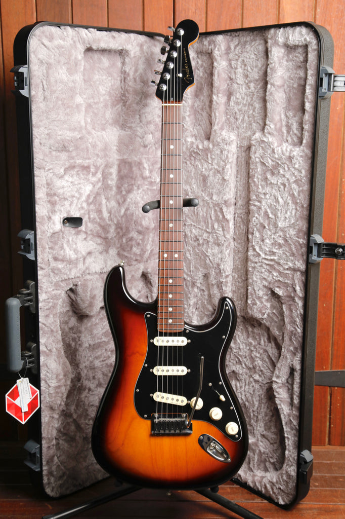 Fender American Ultra Luxe Stratocaster 2-Tone Sunburst Electric Guitar Pre-Owned