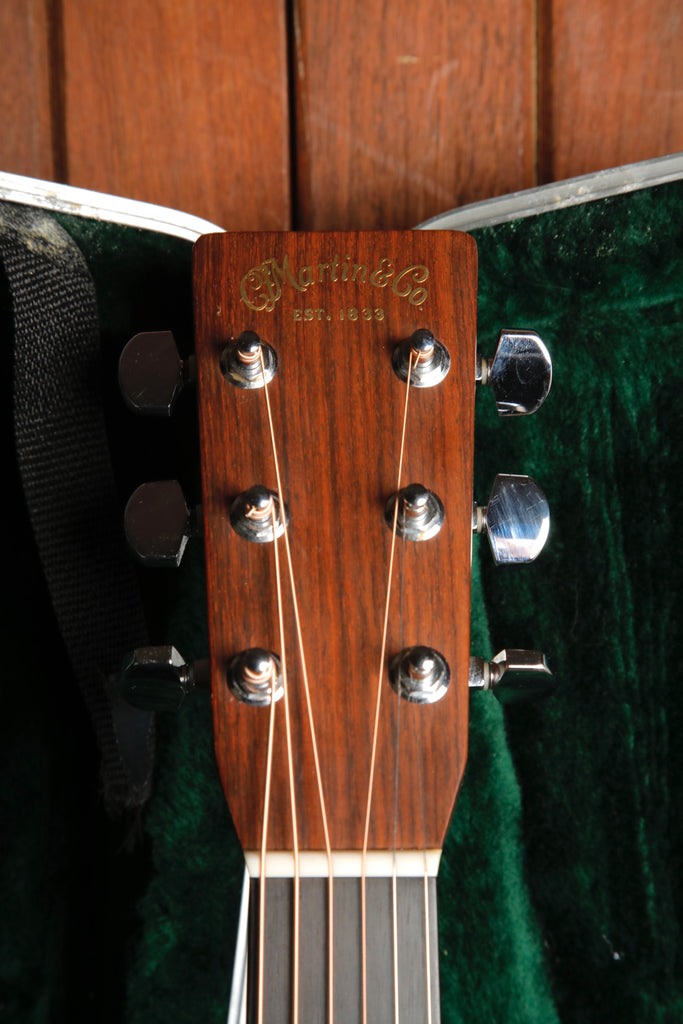 Martin HD-28 Dreadnought Acoustic-Electric Guitar 2002 Pre-Owned