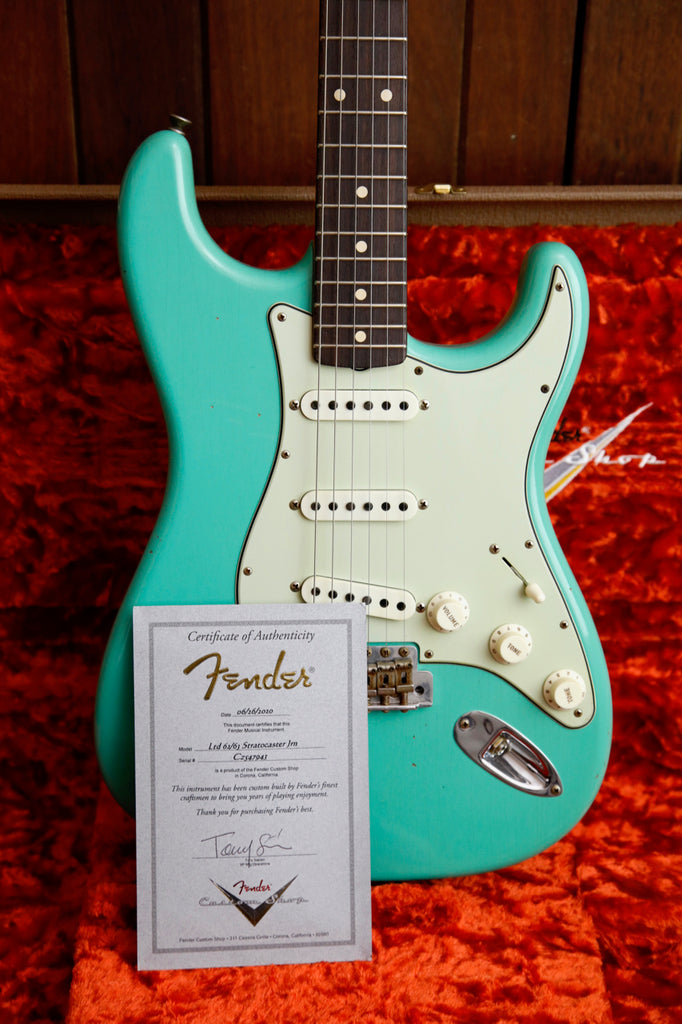 Fender Custom Shop Limited Edition '62/'63 Stratocaster Aged Sea Foam Green Journeyman Pre-Owned
