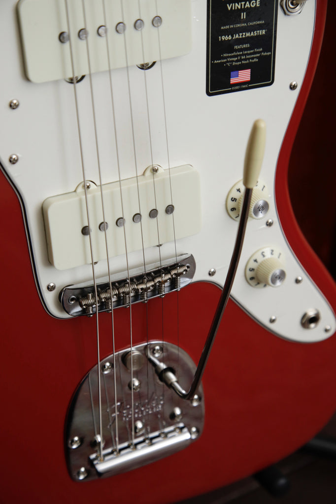 Fender American Vintage II 1966 Jazzmaster Dakota Red Electric Guitar